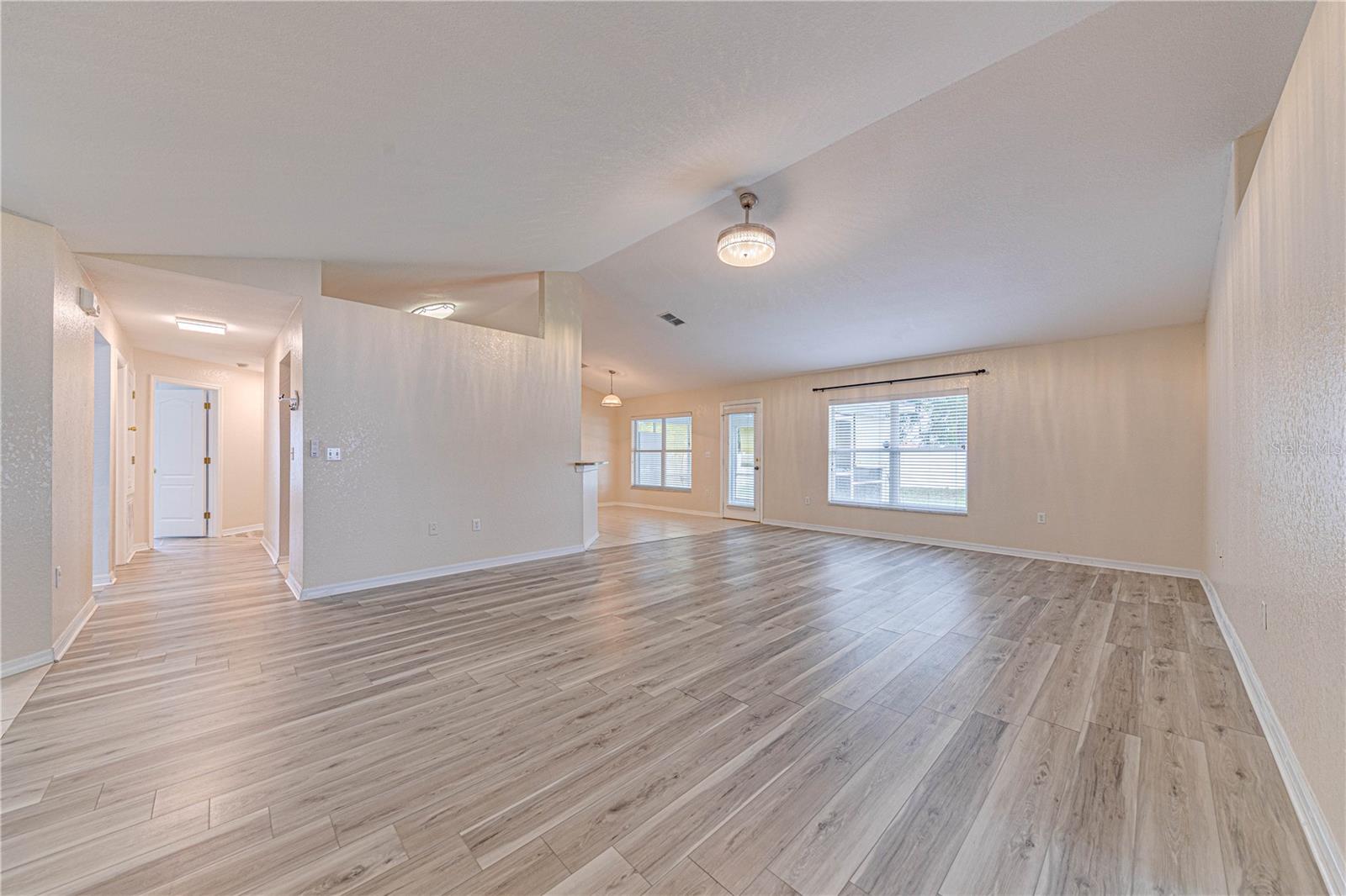 1176 LAKE PLACE CT, LAKELAND, FL, 33805