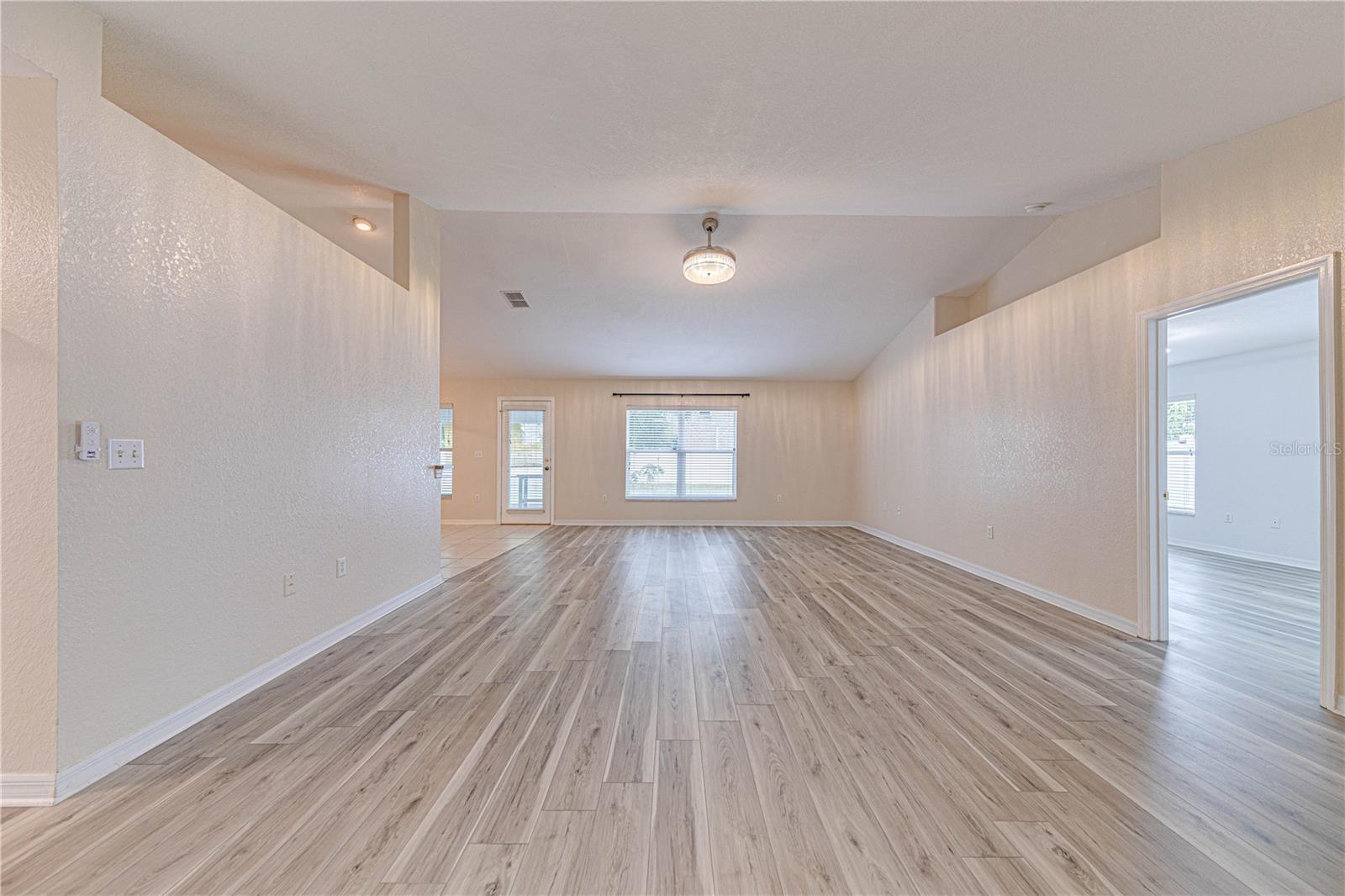 1176 LAKE PLACE CT, LAKELAND, FL, 33805