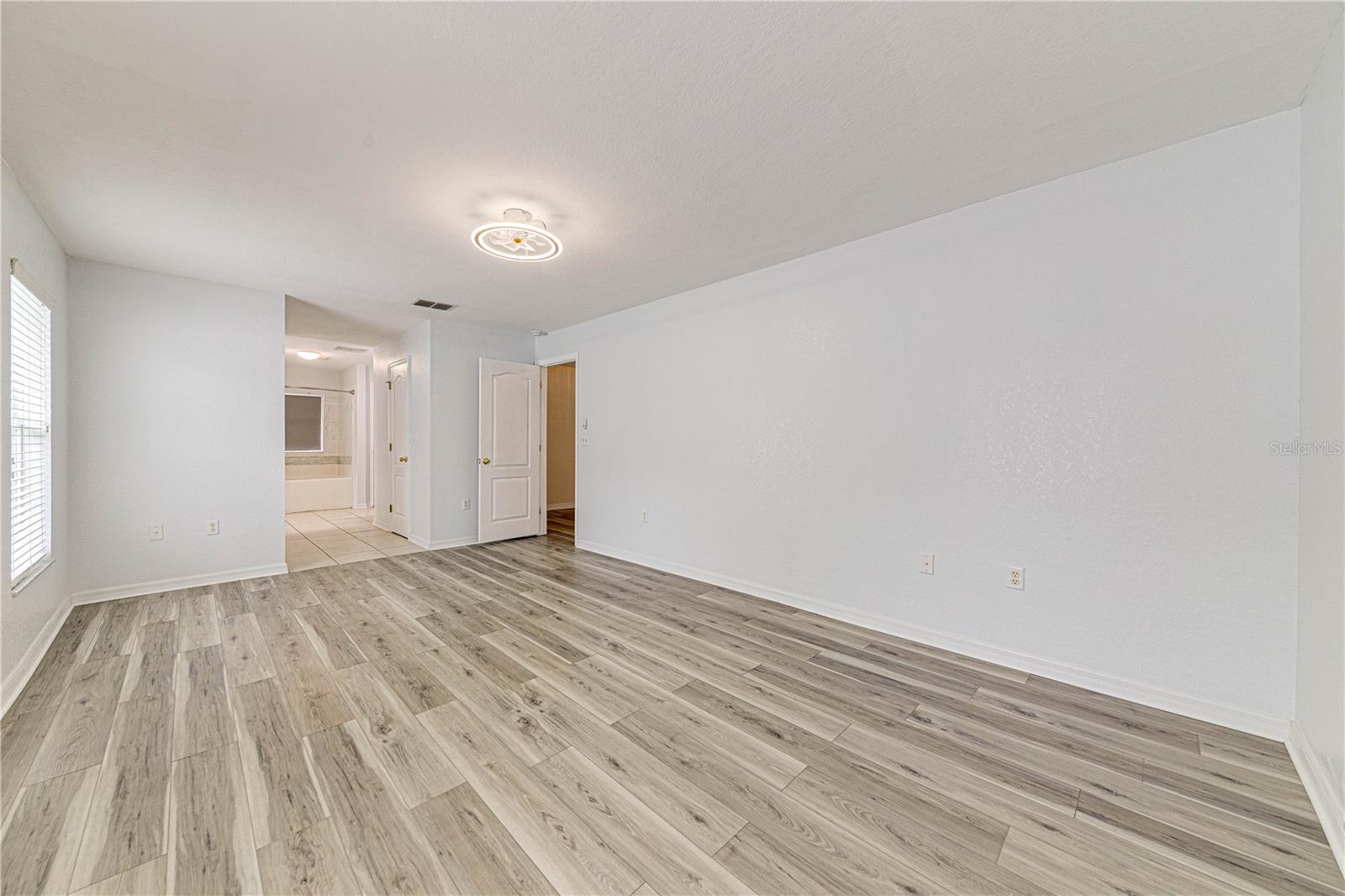 1176 LAKE PLACE CT, LAKELAND, FL, 33805