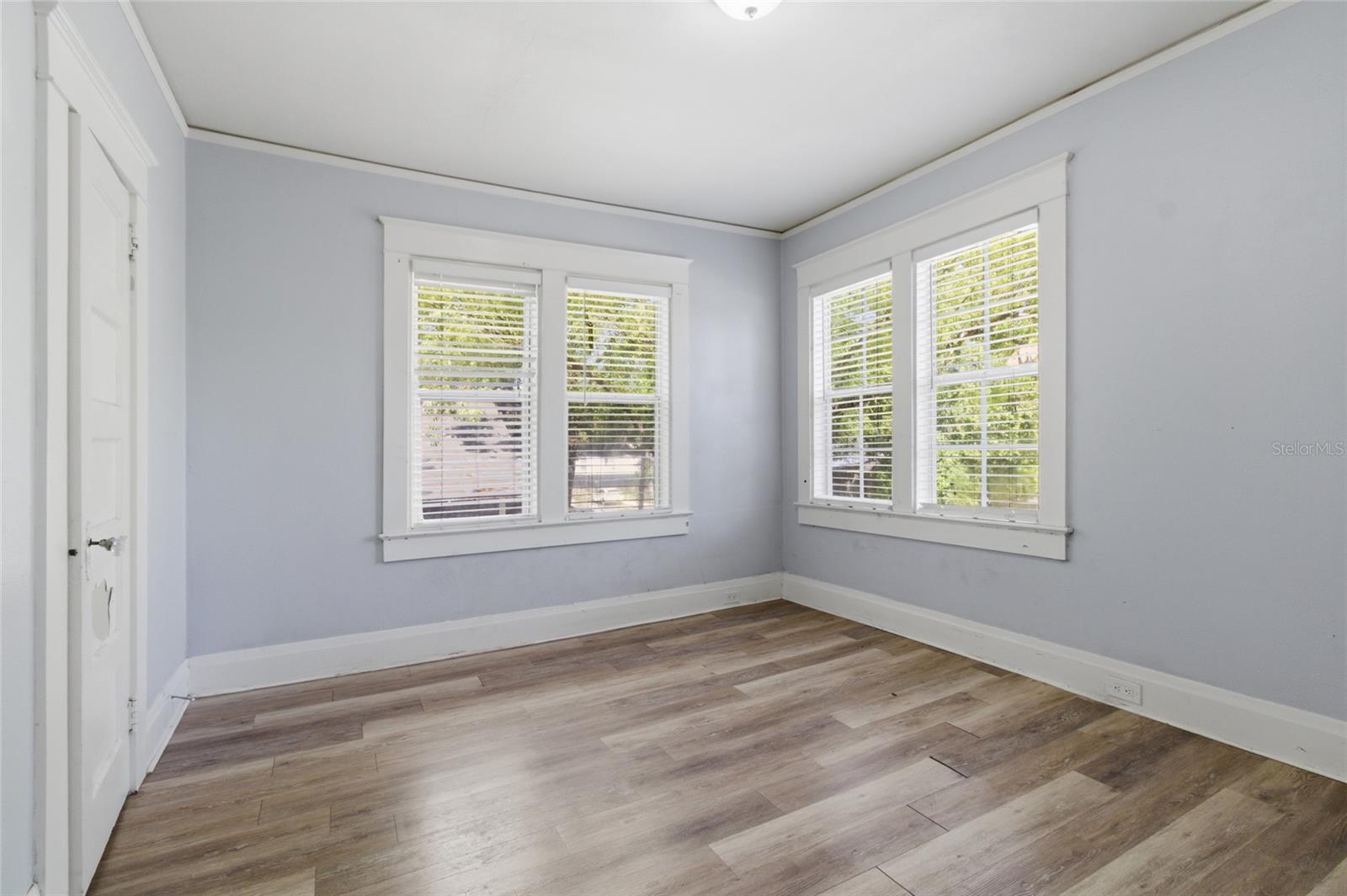 917 E 26TH AVE, TAMPA, FL, 33605