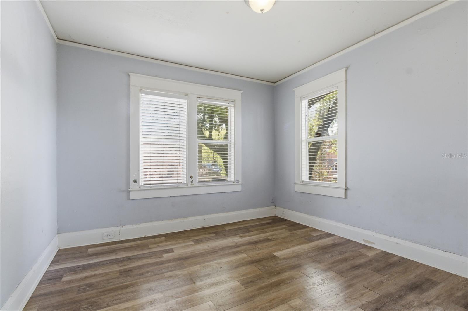 917 E 26TH AVE, TAMPA, FL, 33605