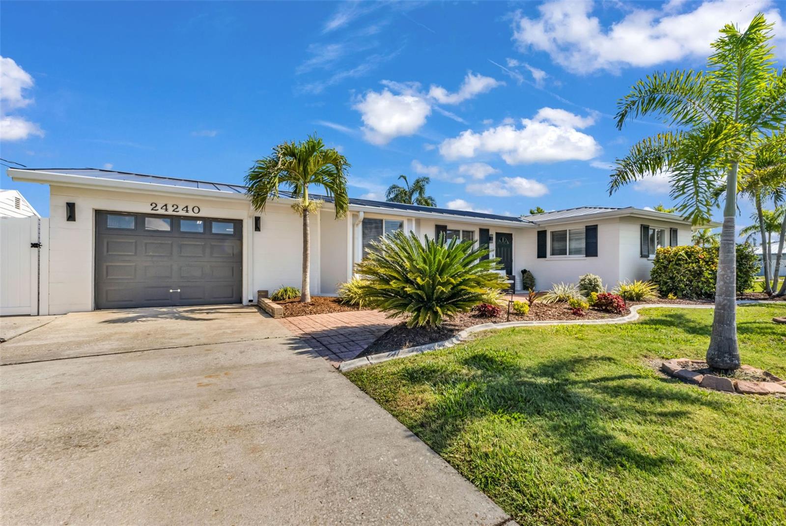24240 HENRY MORGAN BLVD, PUNTA GORDA, FL, 33955