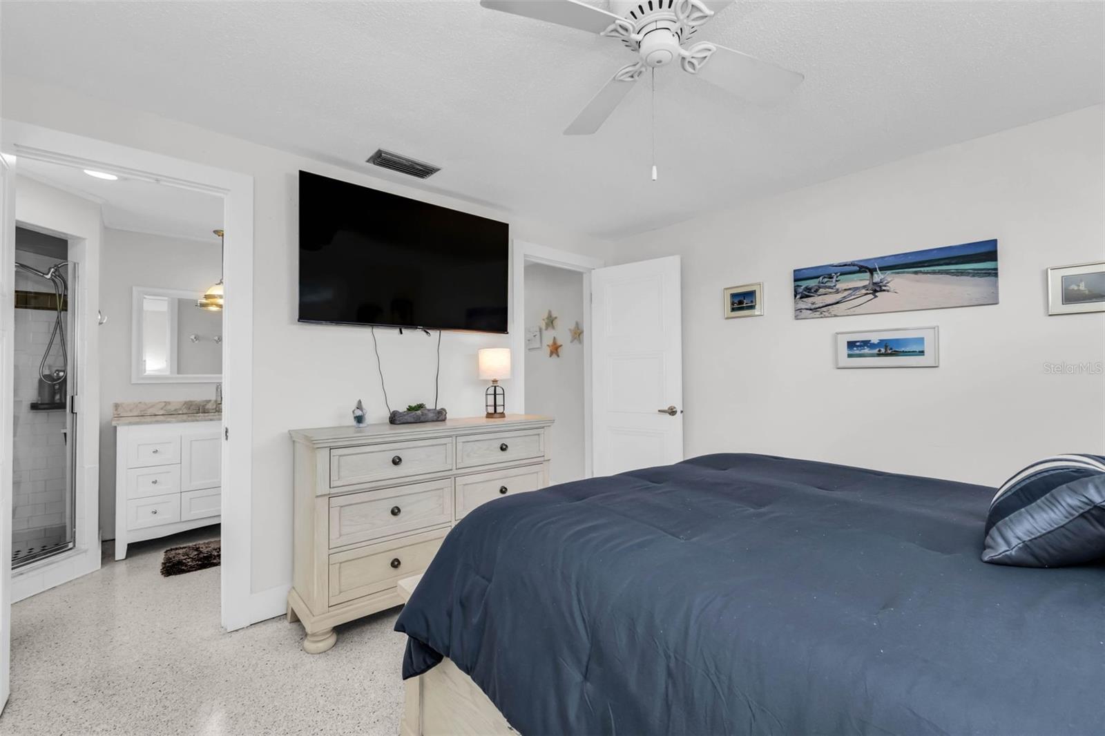 24240 HENRY MORGAN BLVD, PUNTA GORDA, FL, 33955