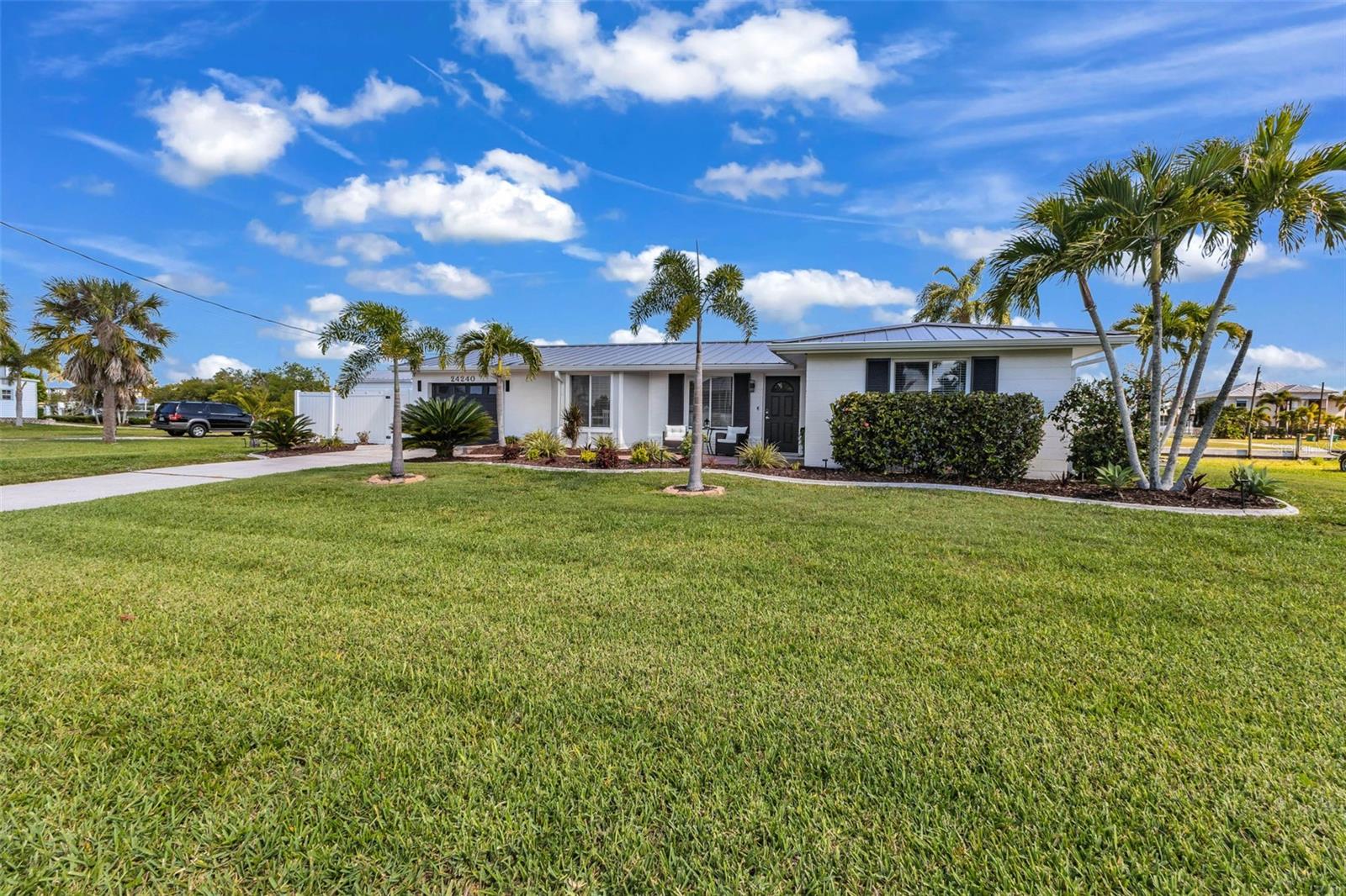24240 HENRY MORGAN BLVD, PUNTA GORDA, FL, 33955
