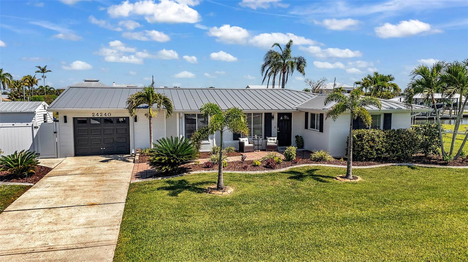 24240 HENRY MORGAN BLVD, PUNTA GORDA, FL, 33955