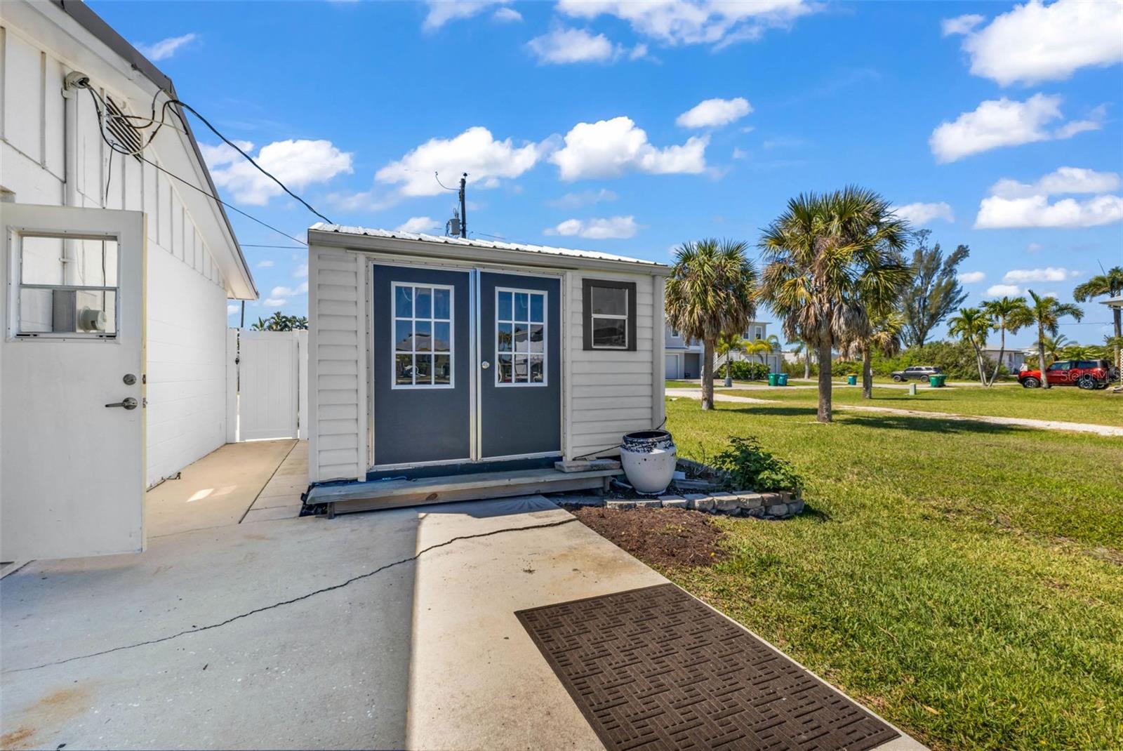 24240 HENRY MORGAN BLVD, PUNTA GORDA, FL, 33955