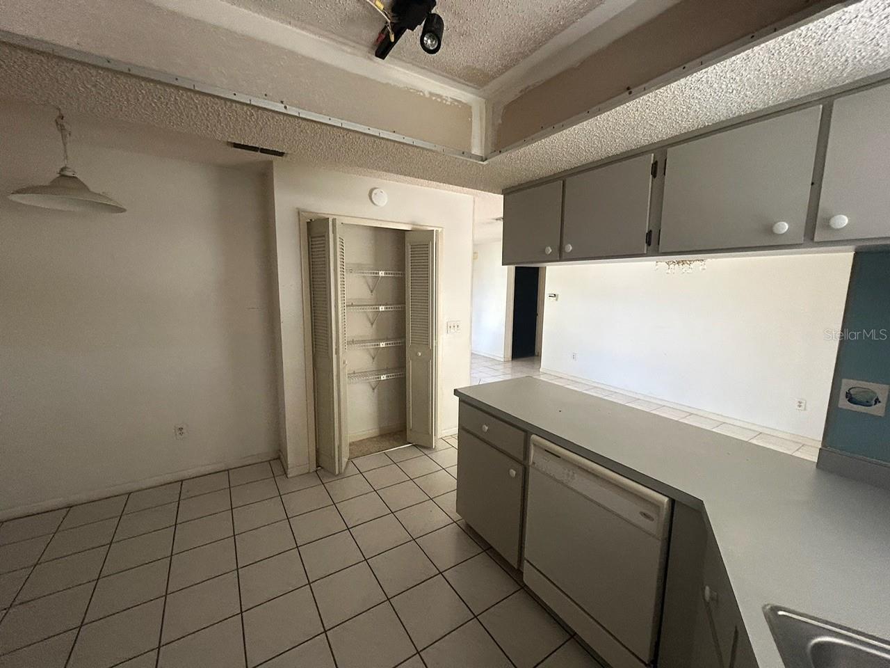 2429 ALBURY AVE, DELTONA, FL, 32738