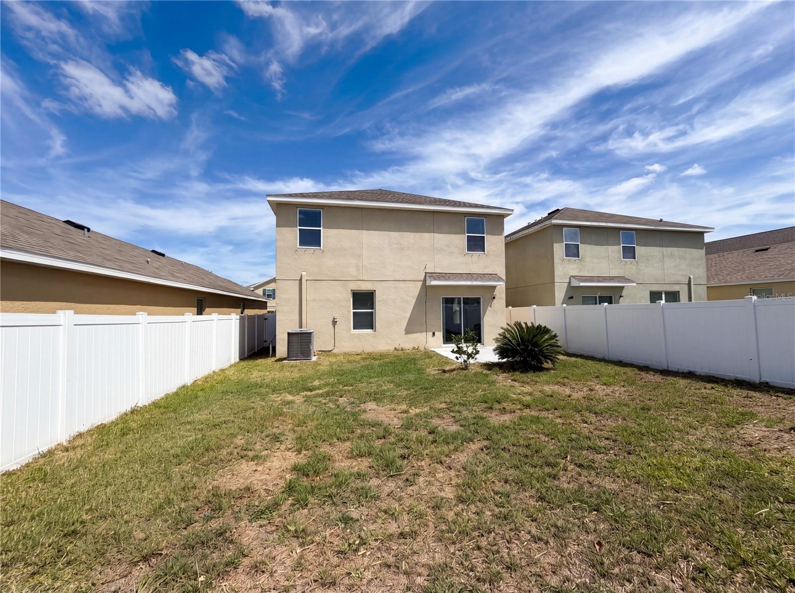 10225 MANGROVE WELL RD, SUN CITY CENTER, FL, 33573