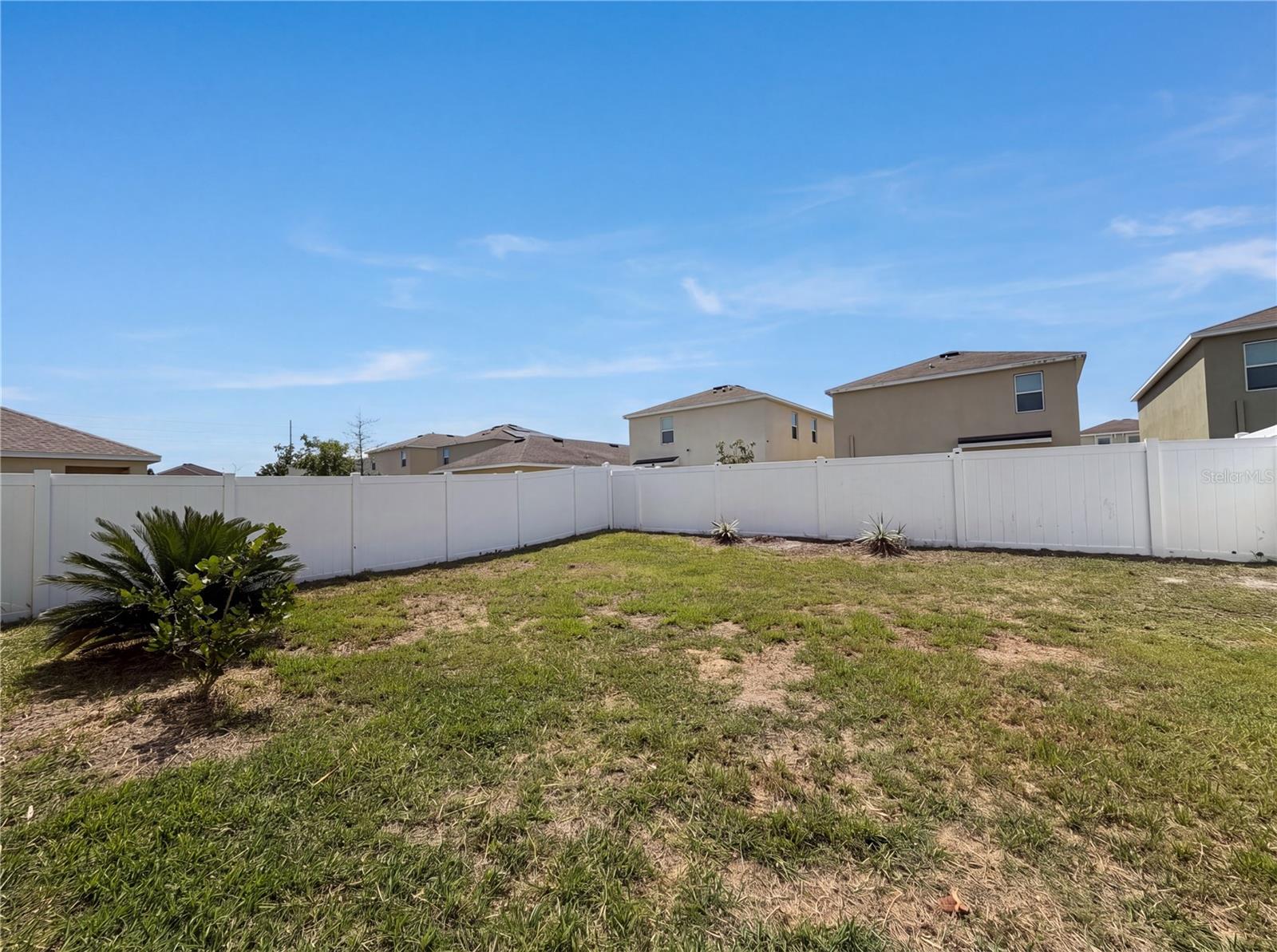 10225 MANGROVE WELL RD, SUN CITY CENTER, FL, 33573