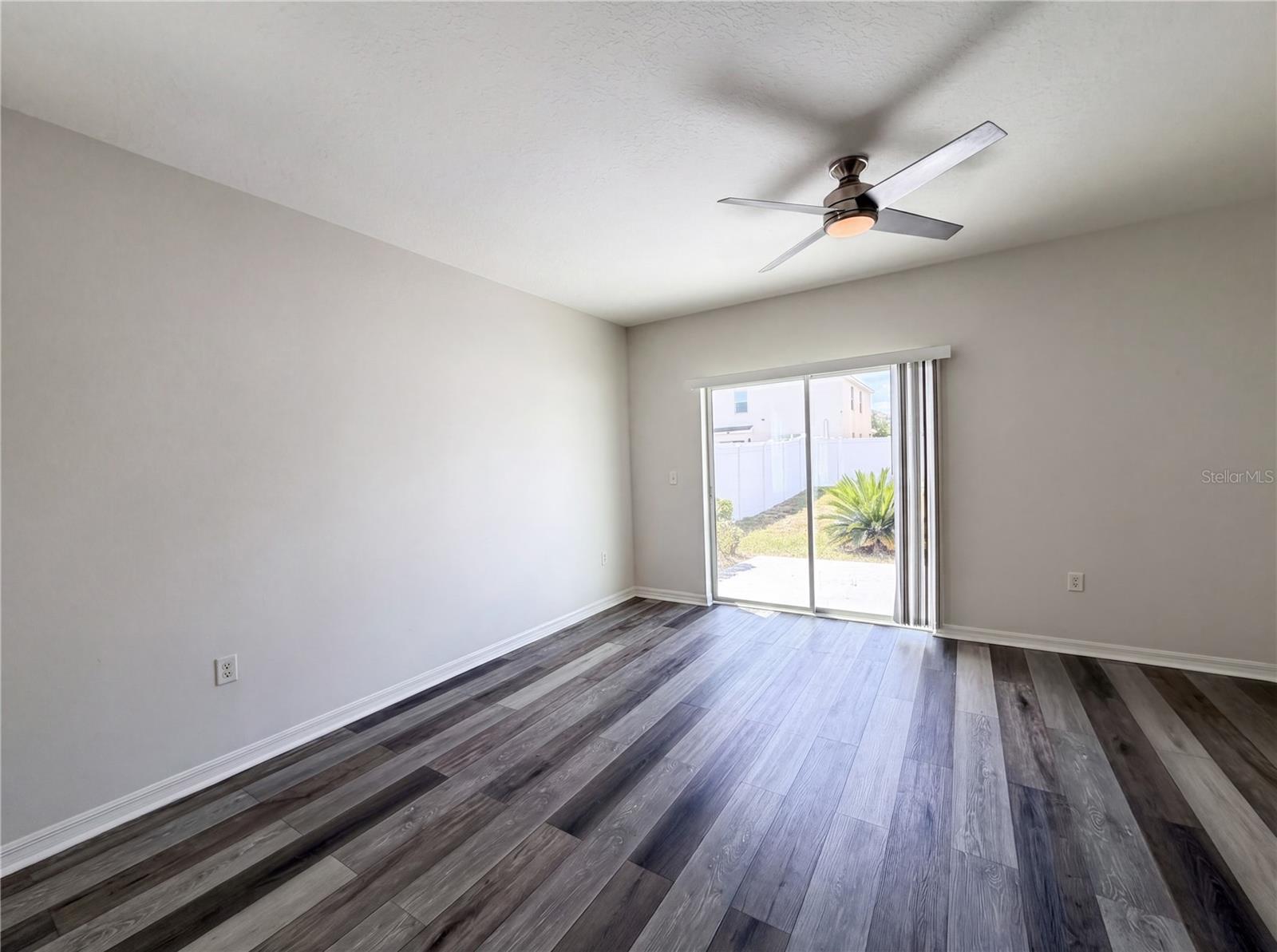 10225 MANGROVE WELL RD, SUN CITY CENTER, FL, 33573