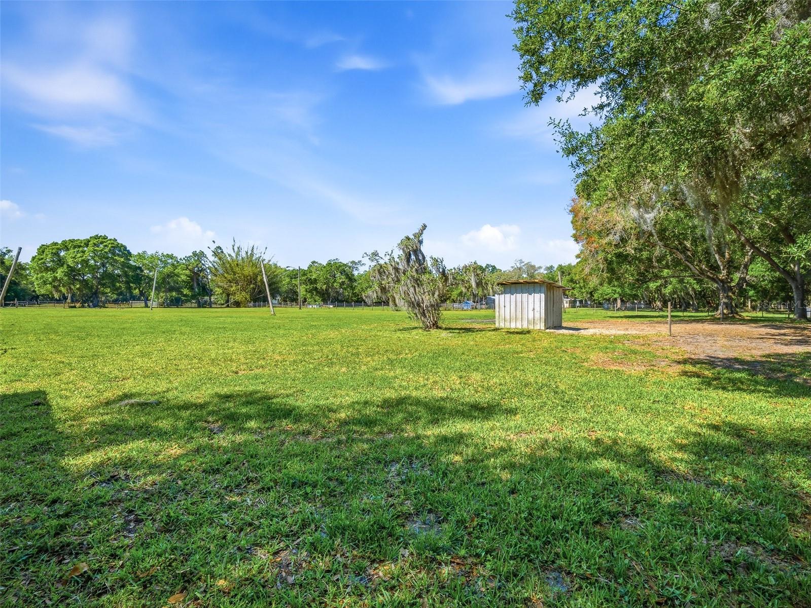 479 MAYTOWN RD, OAK HILL, FL, 32759