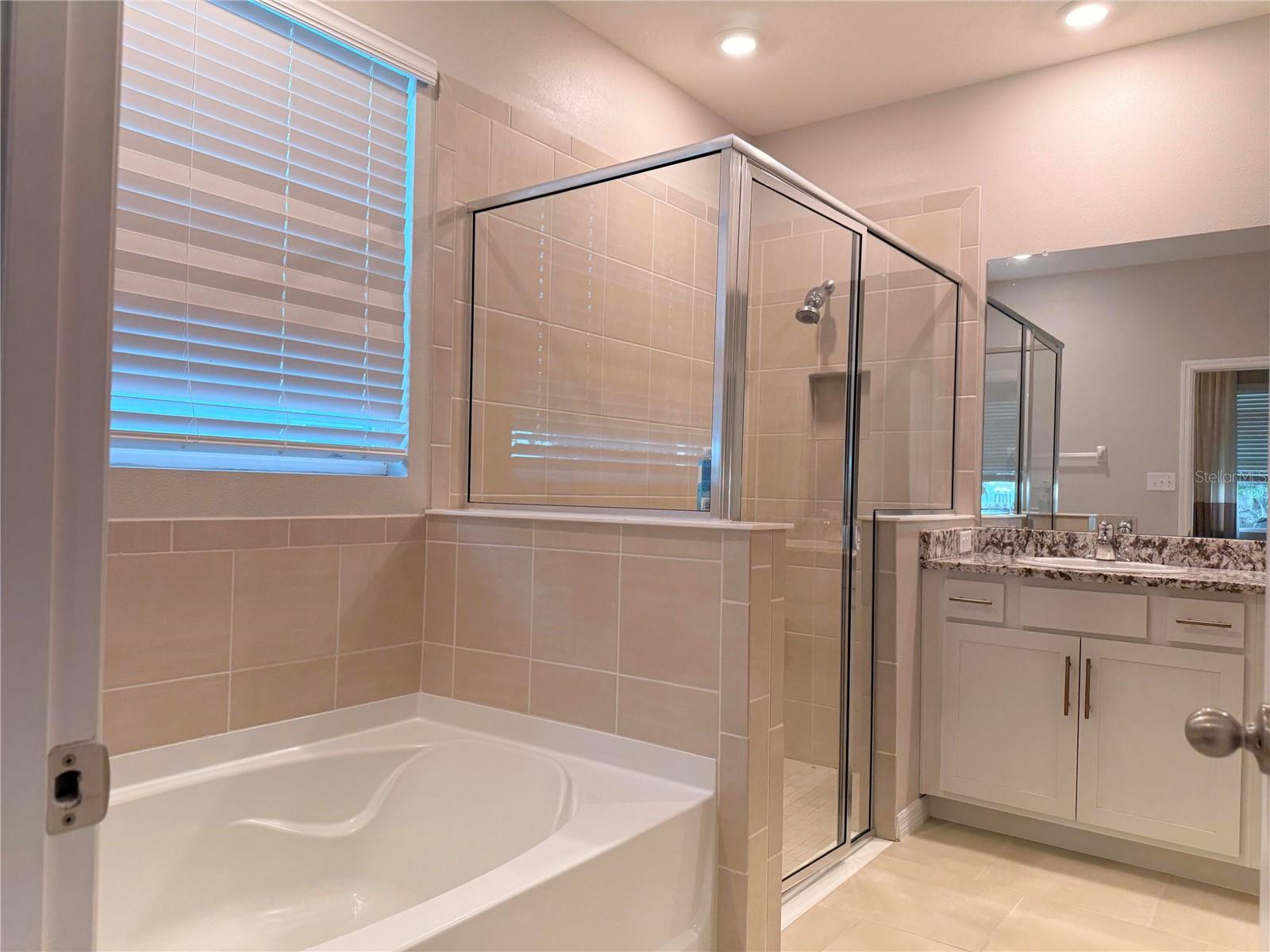 10800 LAXER CAY LOOP, SAN ANTONIO, FL, 33576