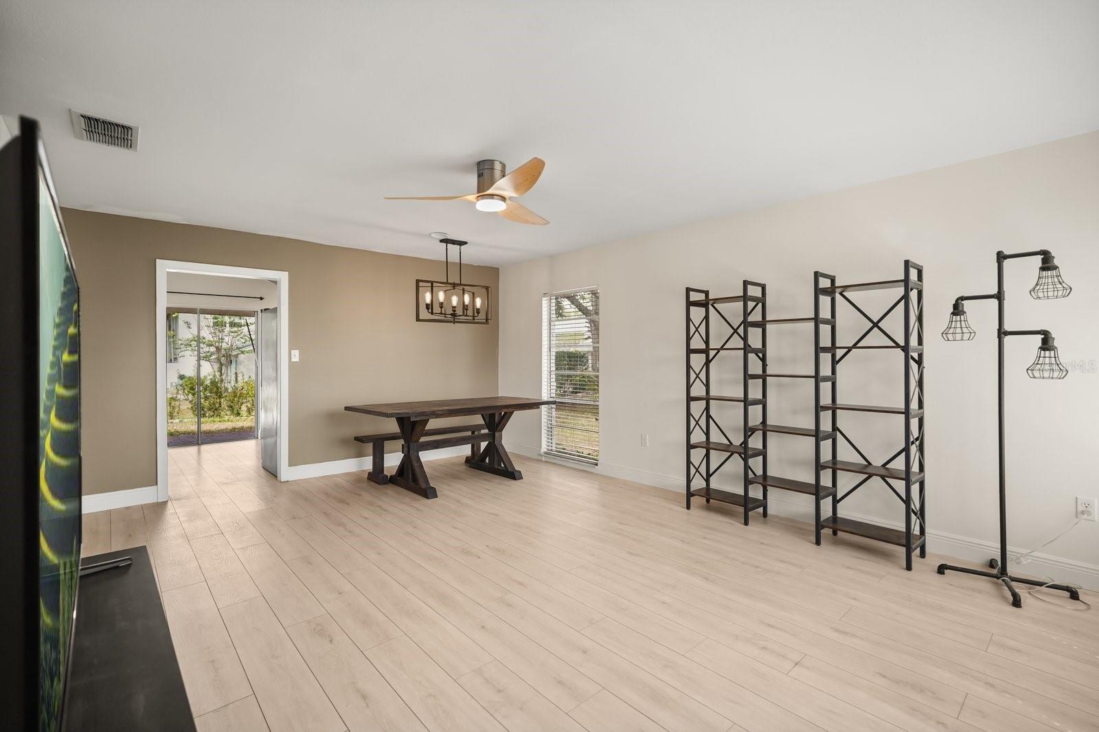 2770 CURRY FORD RD #A, ORLANDO, FL, 32806