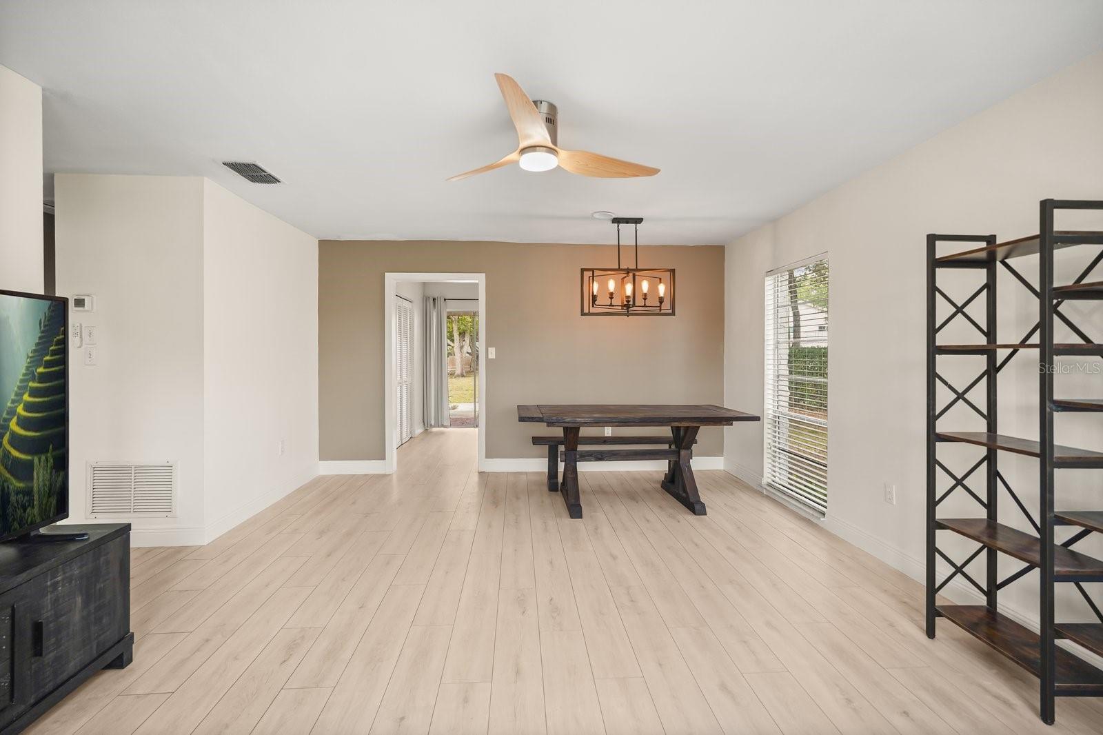 2770 CURRY FORD RD #A, ORLANDO, FL, 32806