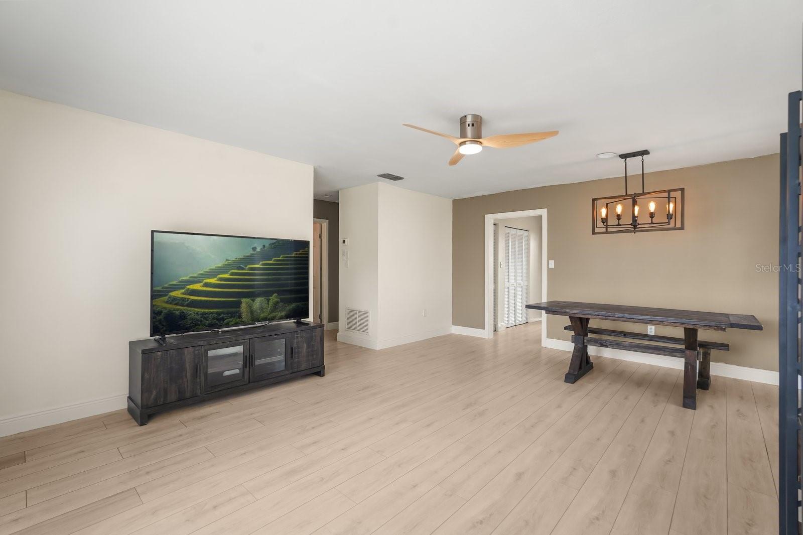 2770 CURRY FORD RD #A, ORLANDO, FL, 32806