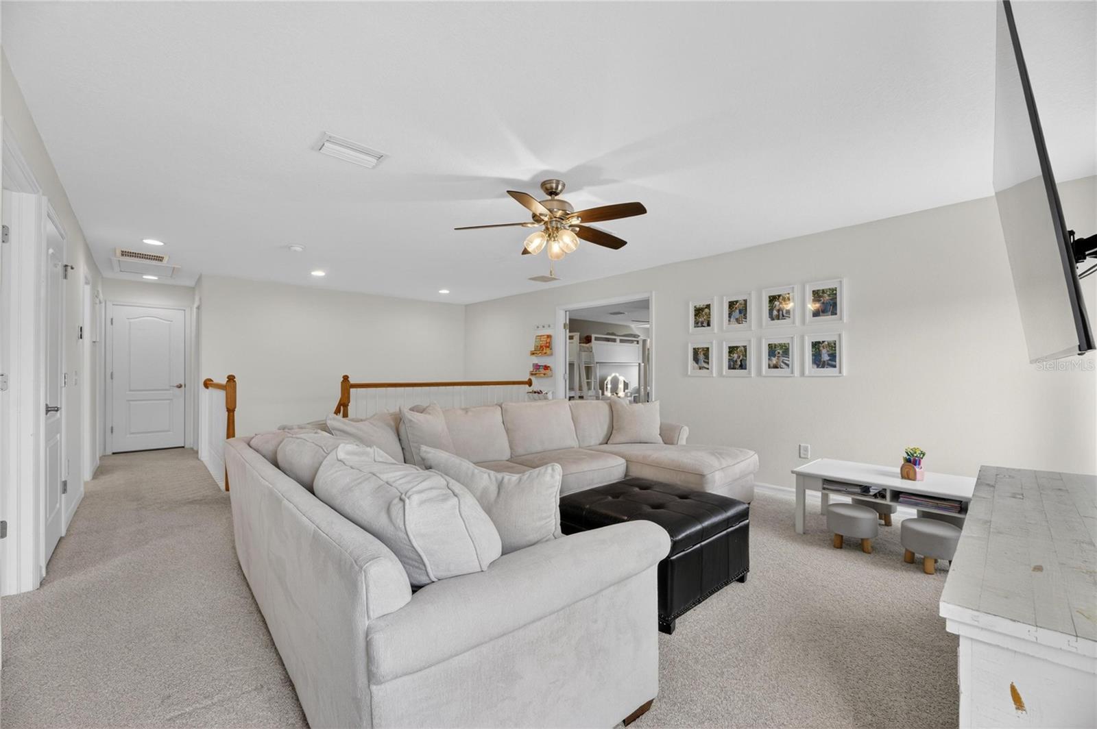 8115 SAVANNAH POINT CT, TAMPA, FL, 33647