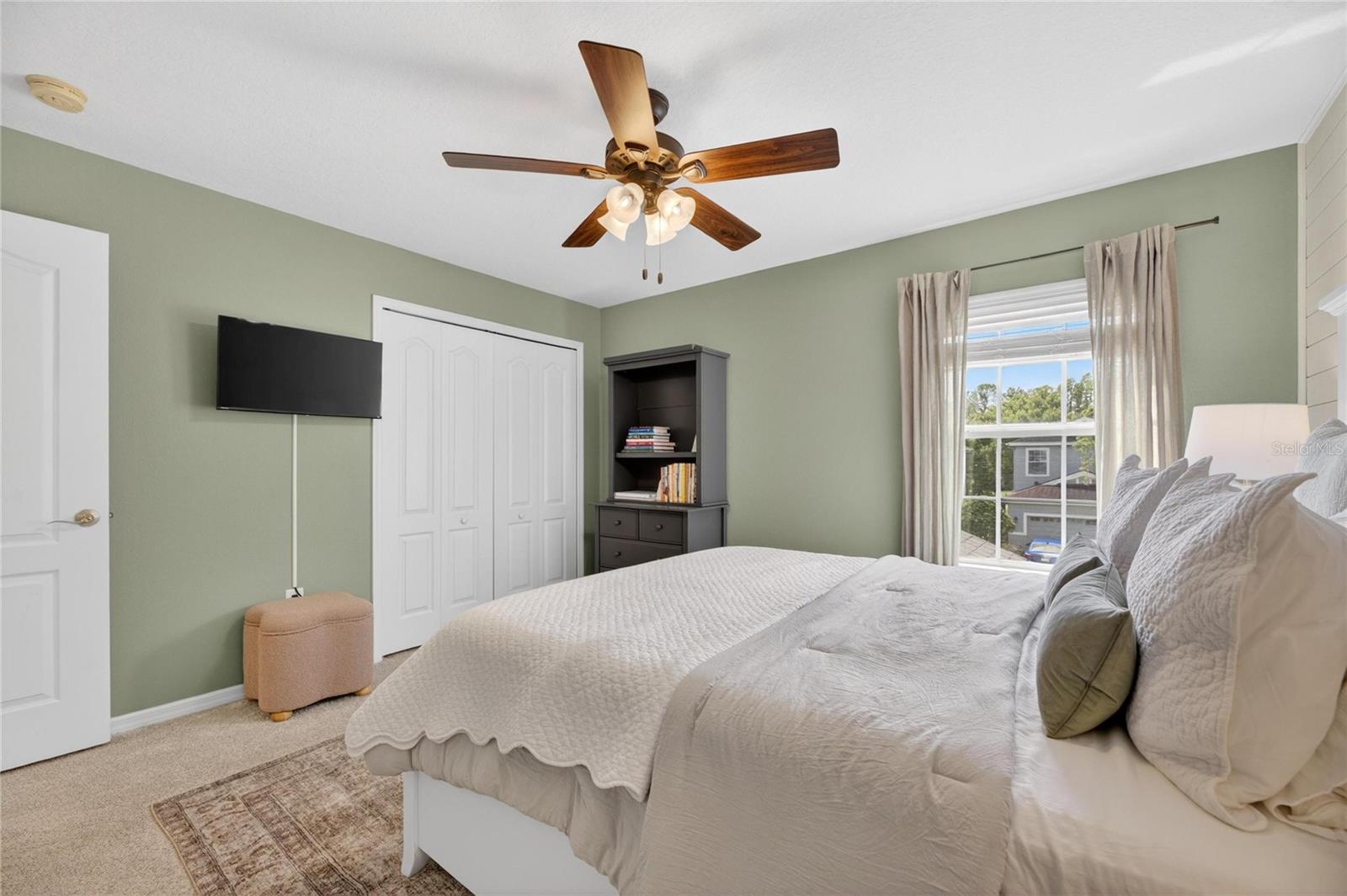 8115 SAVANNAH POINT CT, TAMPA, FL, 33647