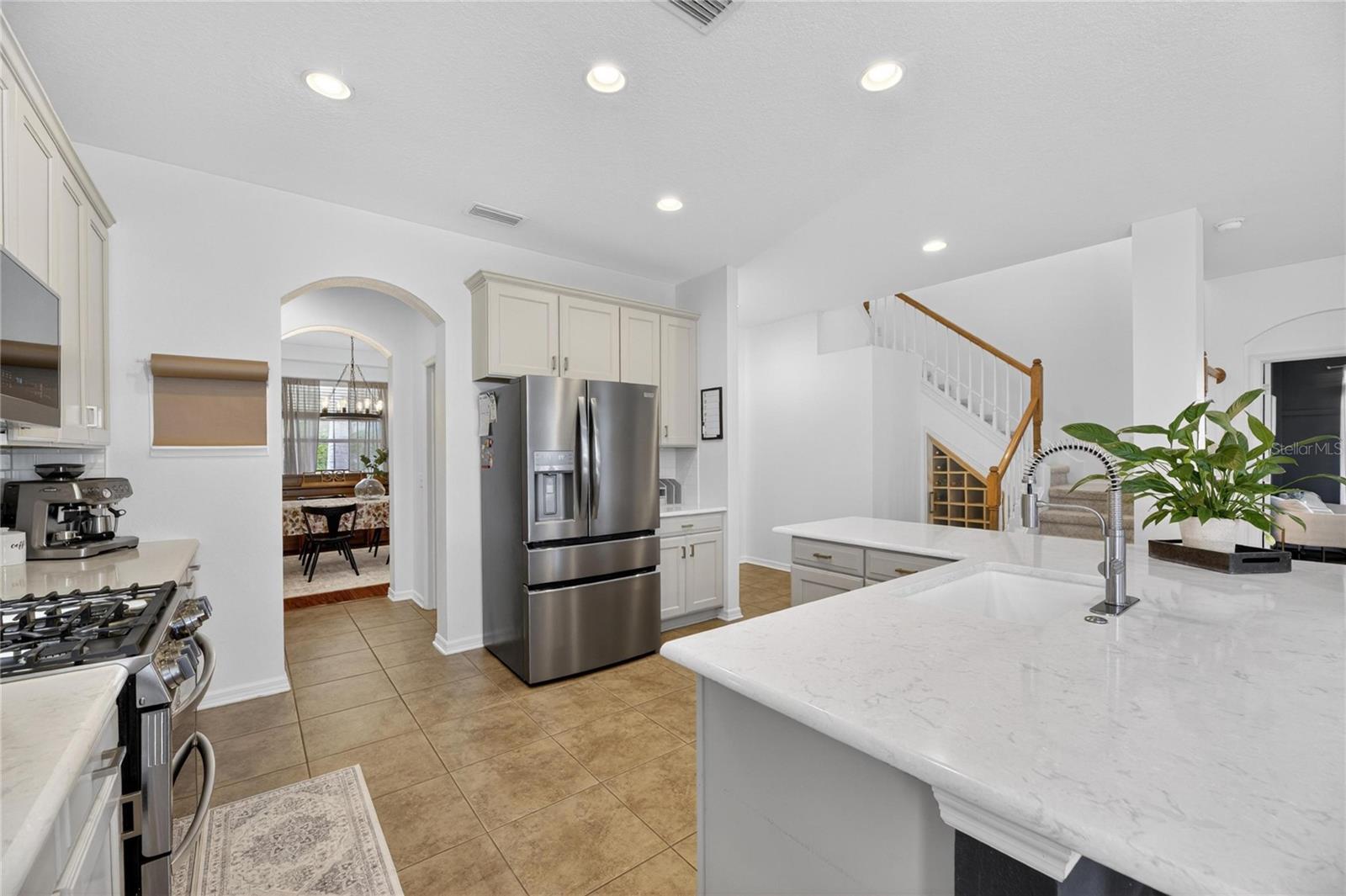 8115 SAVANNAH POINT CT, TAMPA, FL, 33647