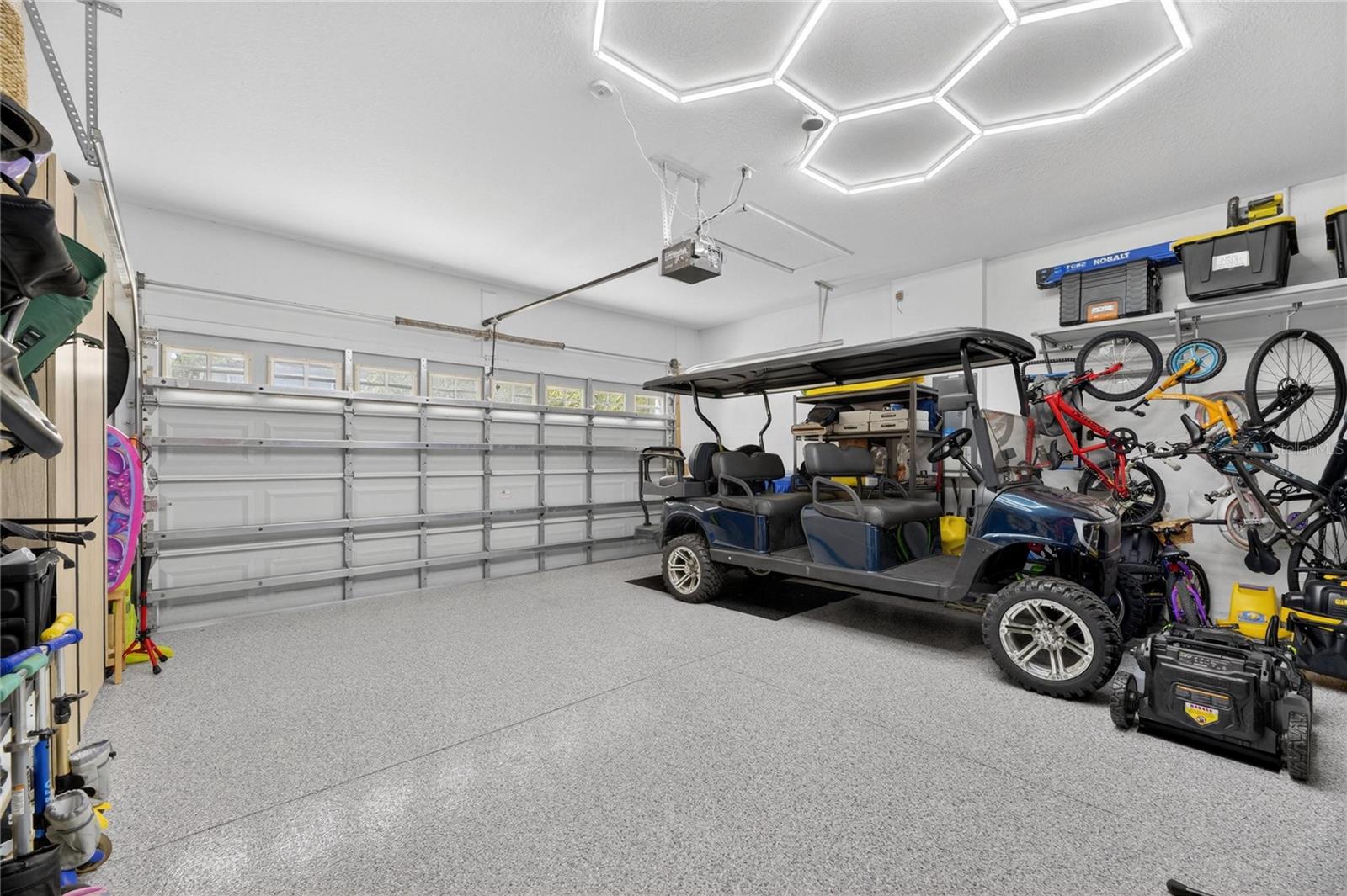 8115 SAVANNAH POINT CT, TAMPA, FL, 33647