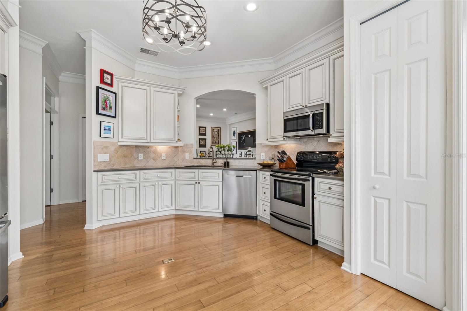 3085 SHOAL CREEK VILLAGE DR, LAKELAND, FL, 33803