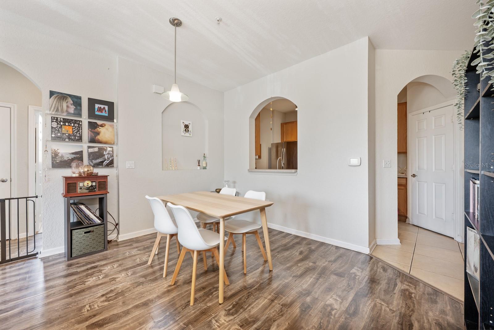 6335 CONTESSA DR #301, ORLANDO, FL, 32829