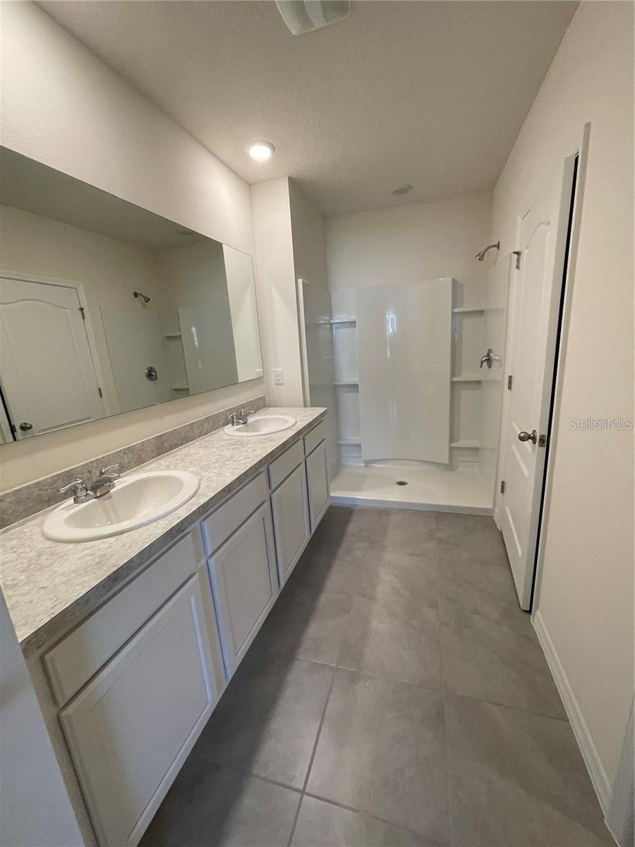 3457 FORSTER AVE, LEESBURG, FL, 34748