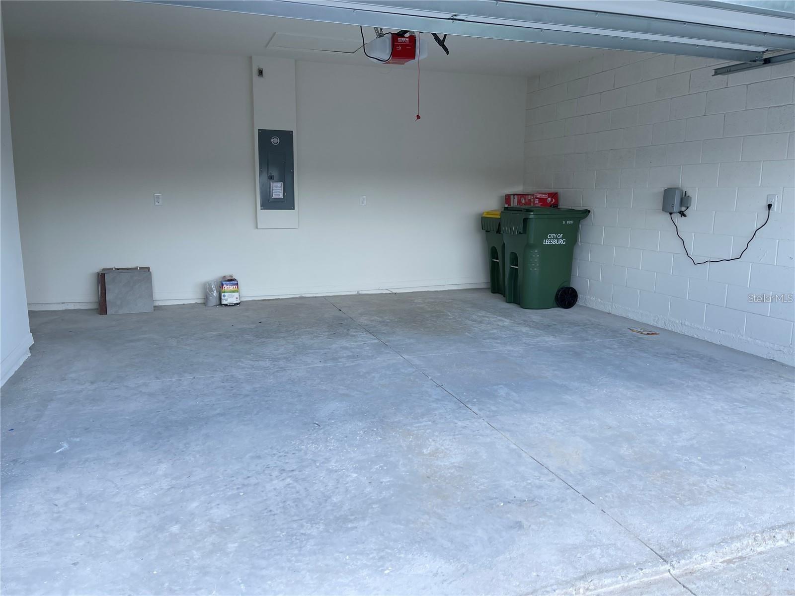 3457 FORSTER AVE, LEESBURG, FL, 34748