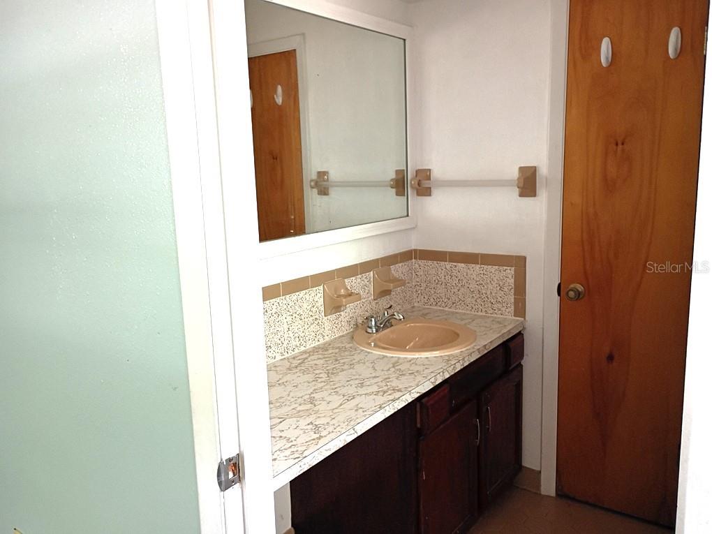 1208 S CANAL BLVD, SEBRING, FL, 33870