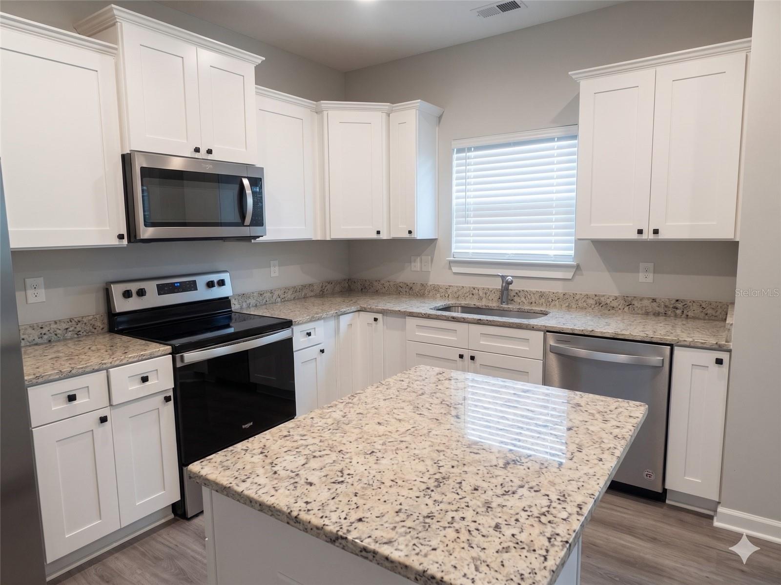 3044 N 7TH AVE, MILTON, FL, 32583