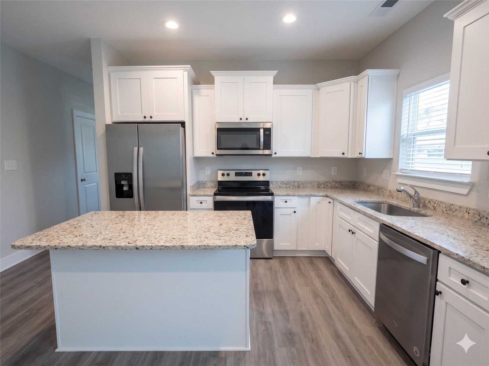 3044 N 7TH AVE, MILTON, FL, 32583