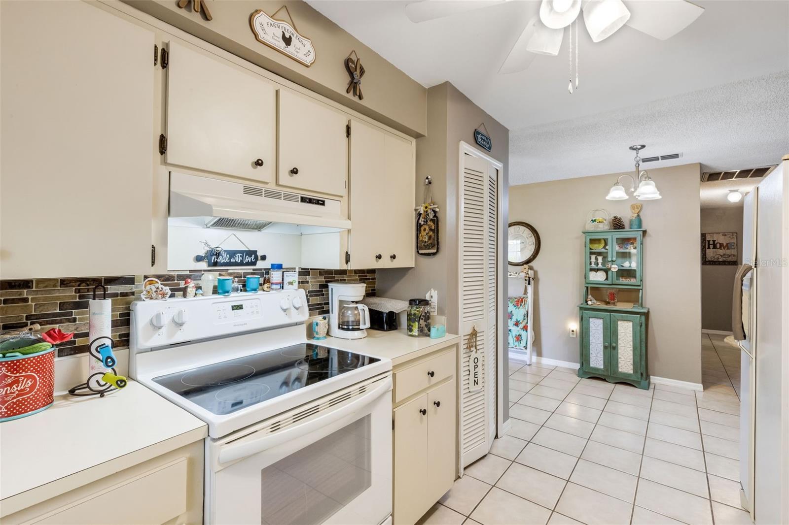 711 MIKASUKI DR, LAKELAND, FL, 33813