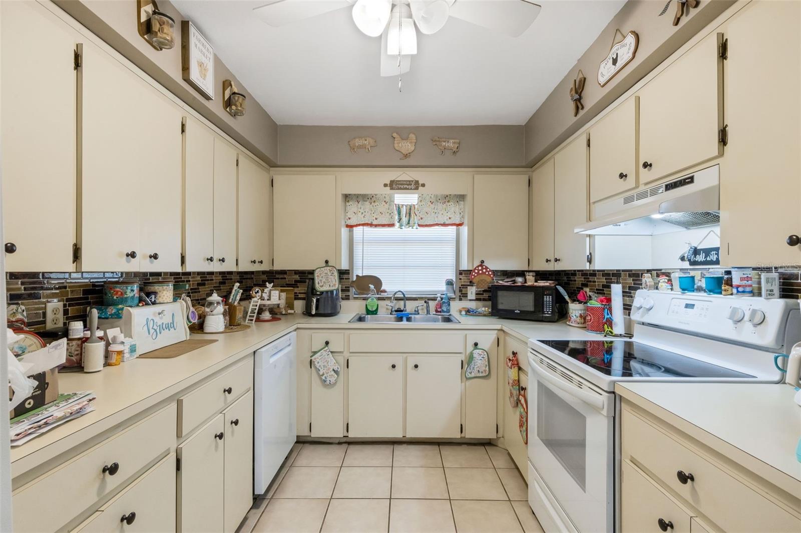 711 MIKASUKI DR, LAKELAND, FL, 33813