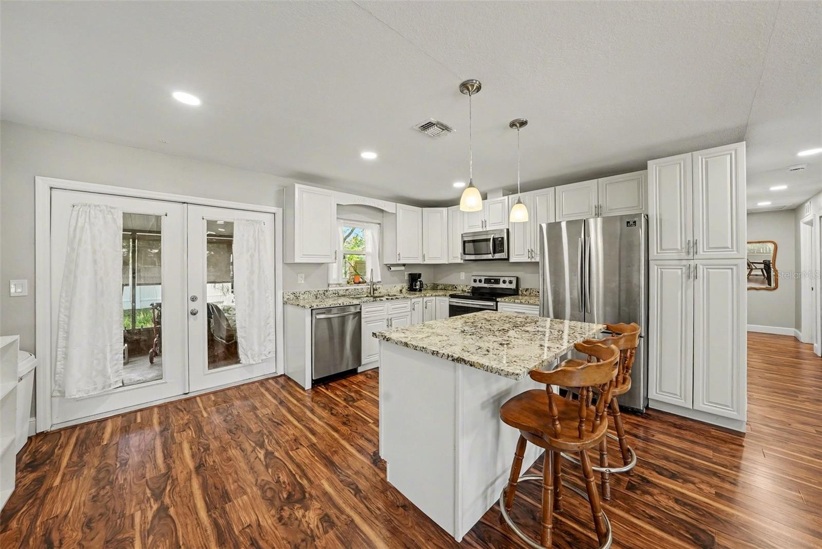 4015 W LAND AVE #2, TAMPA, FL, 33616