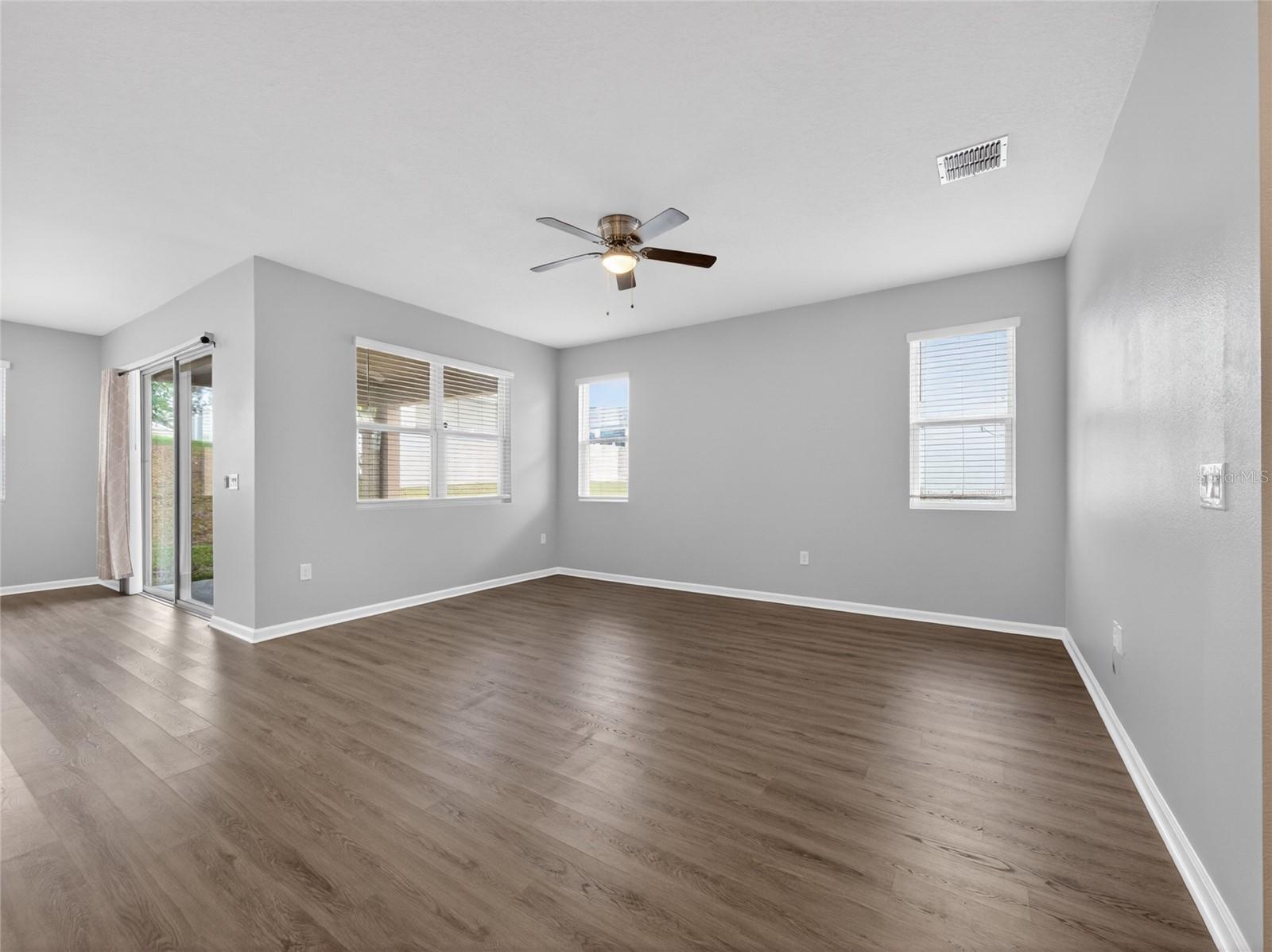 8053 CHERRYSTONE ST, LEESBURG, FL, 34748