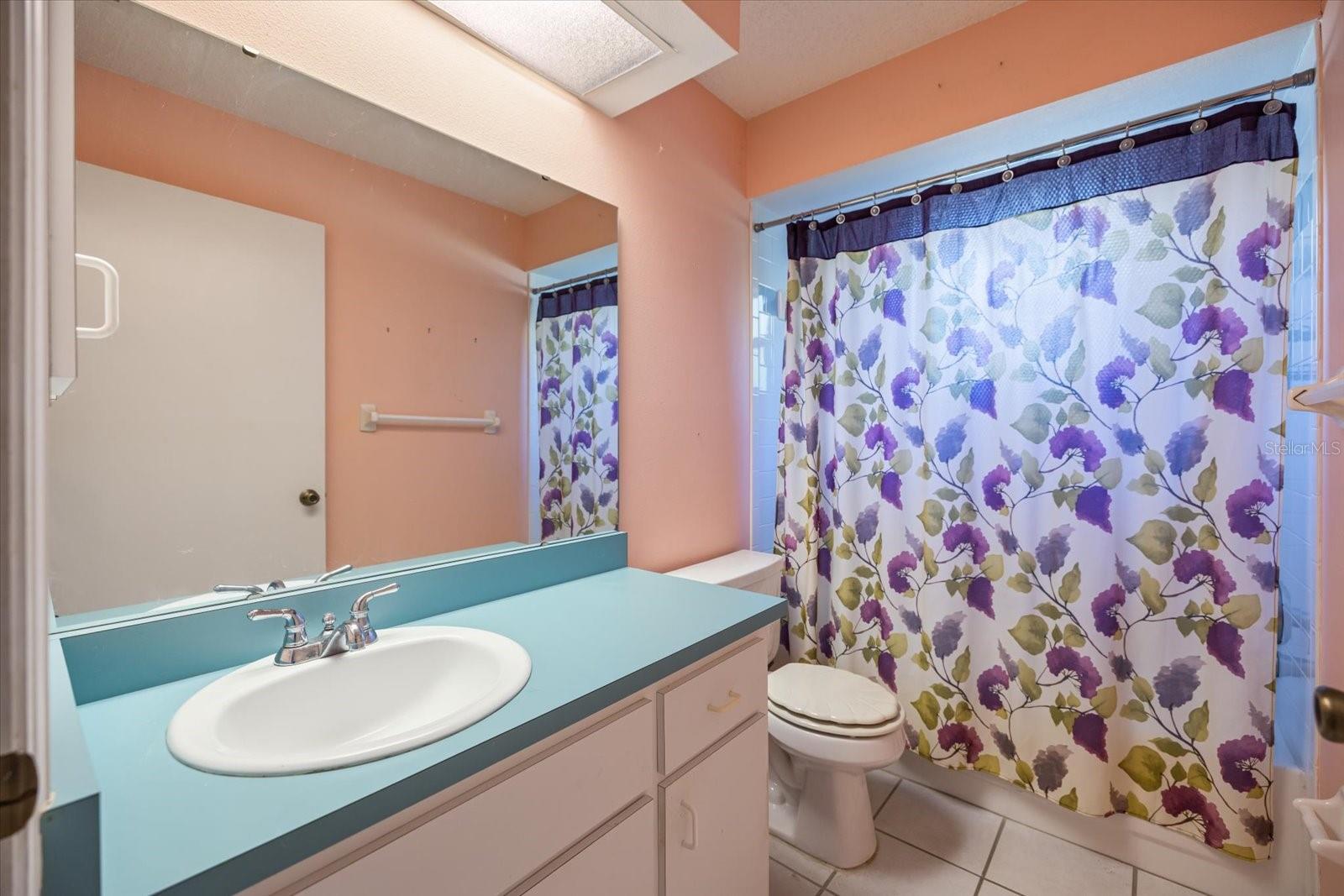 5871 HELEN WAY, SARASOTA, FL, 34243