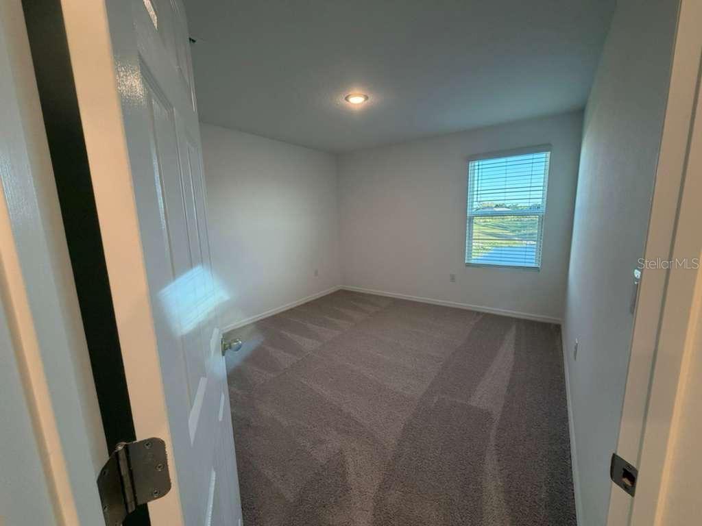 466 THOMPSON VILLAGE AVE, APOPKA, FL, 32703