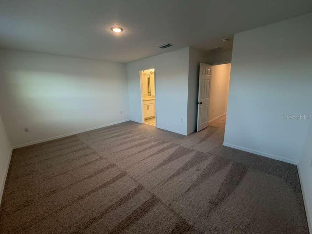 466 THOMPSON VILLAGE AVE, APOPKA, FL, 32703