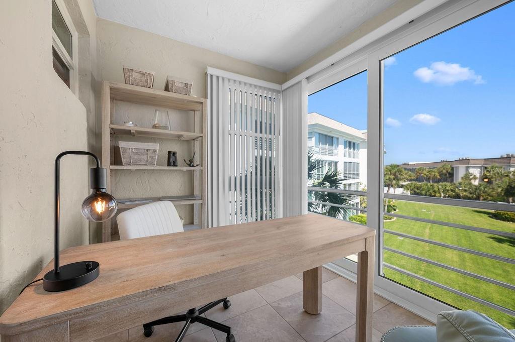 600 SUTTON PL #B302, LONGBOAT KEY, FL, 34228