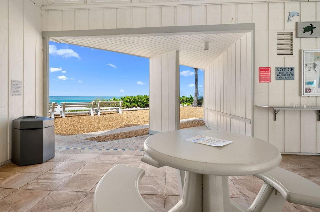 600 SUTTON PL #B302, LONGBOAT KEY, FL, 34228