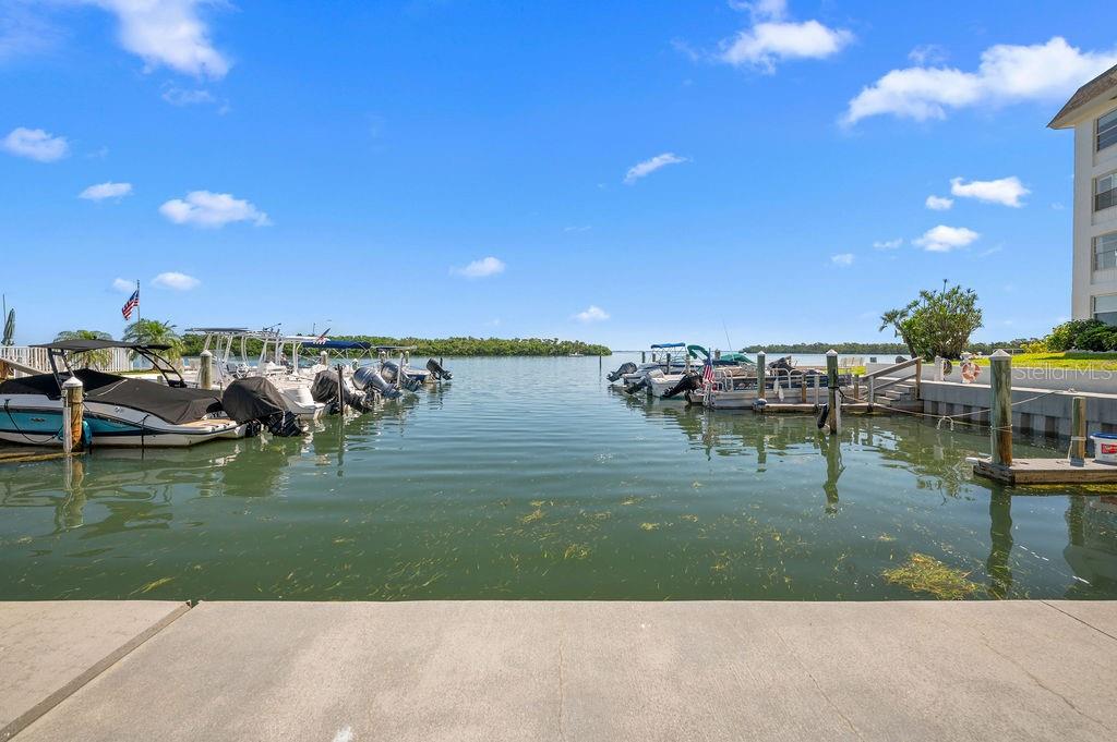 600 SUTTON PL #B302, LONGBOAT KEY, FL, 34228