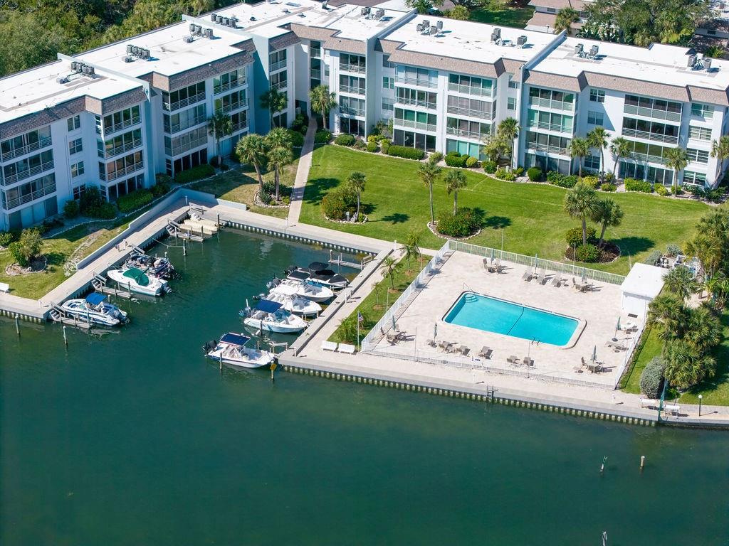 600 SUTTON PL #B302, LONGBOAT KEY, FL, 34228