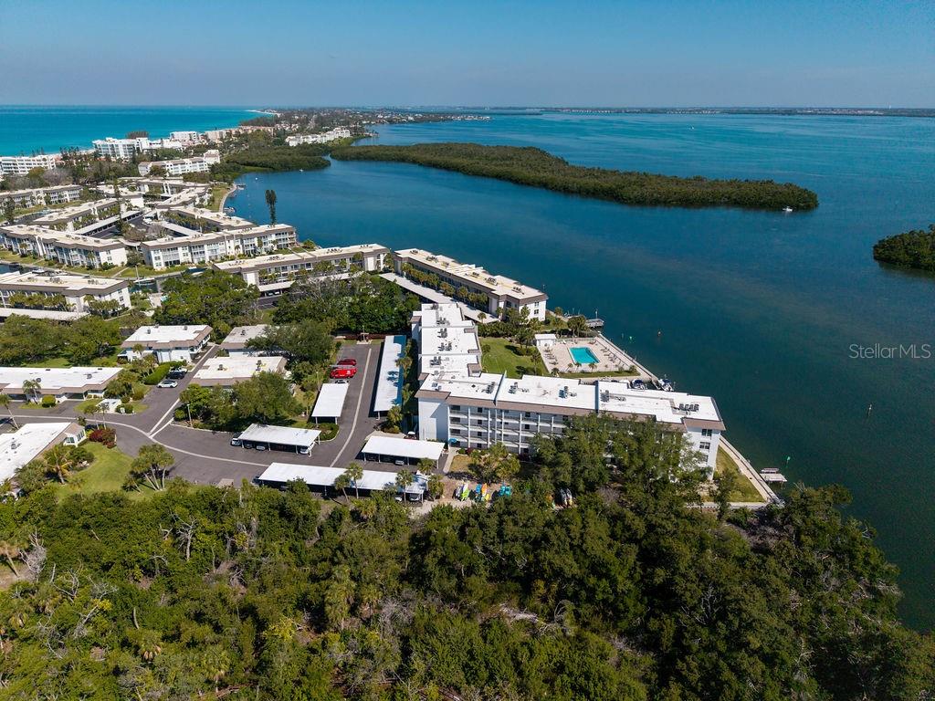 600 SUTTON PL #B302, LONGBOAT KEY, FL, 34228