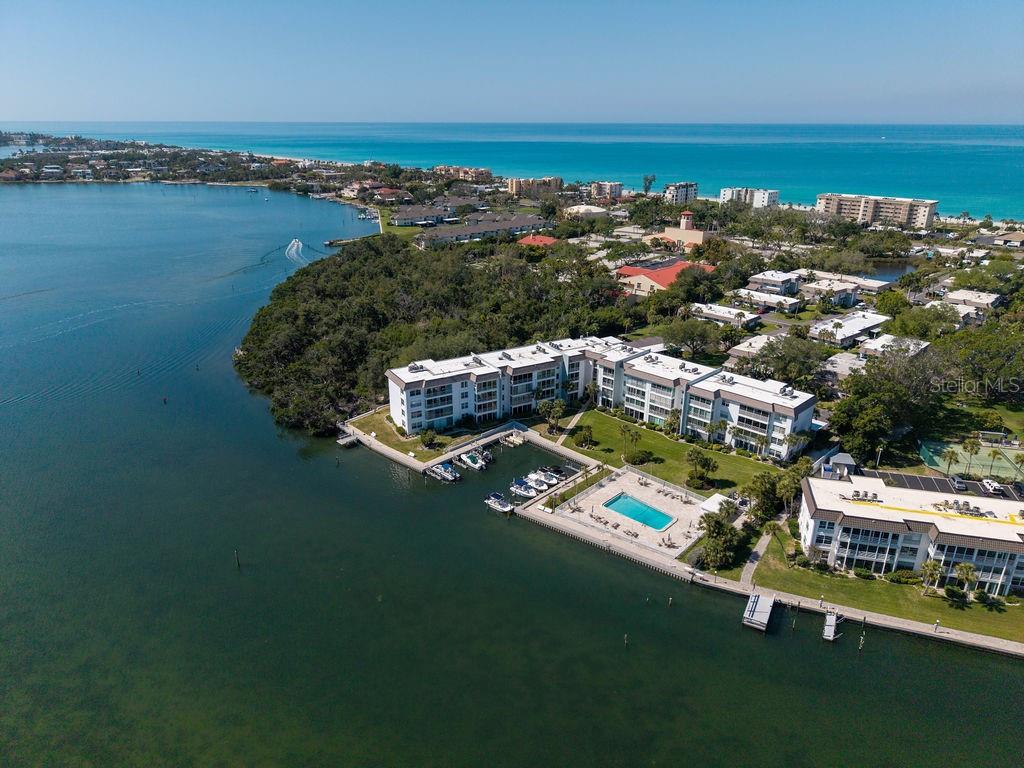 600 SUTTON PL #B302, LONGBOAT KEY, FL, 34228