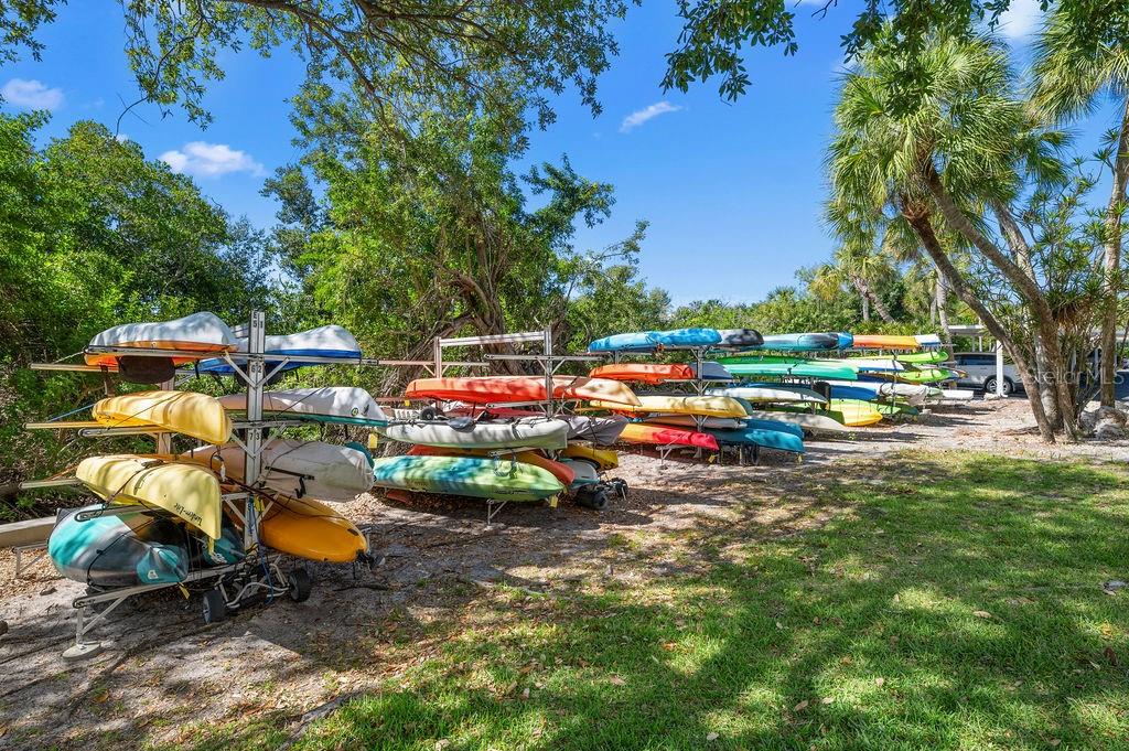 600 SUTTON PL #B302, LONGBOAT KEY, FL, 34228