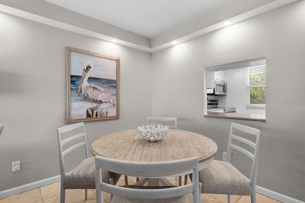 600 SUTTON PL #B302, LONGBOAT KEY, FL, 34228