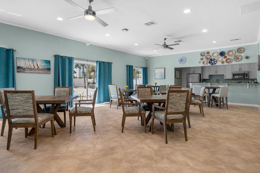 600 SUTTON PL #B302, LONGBOAT KEY, FL, 34228