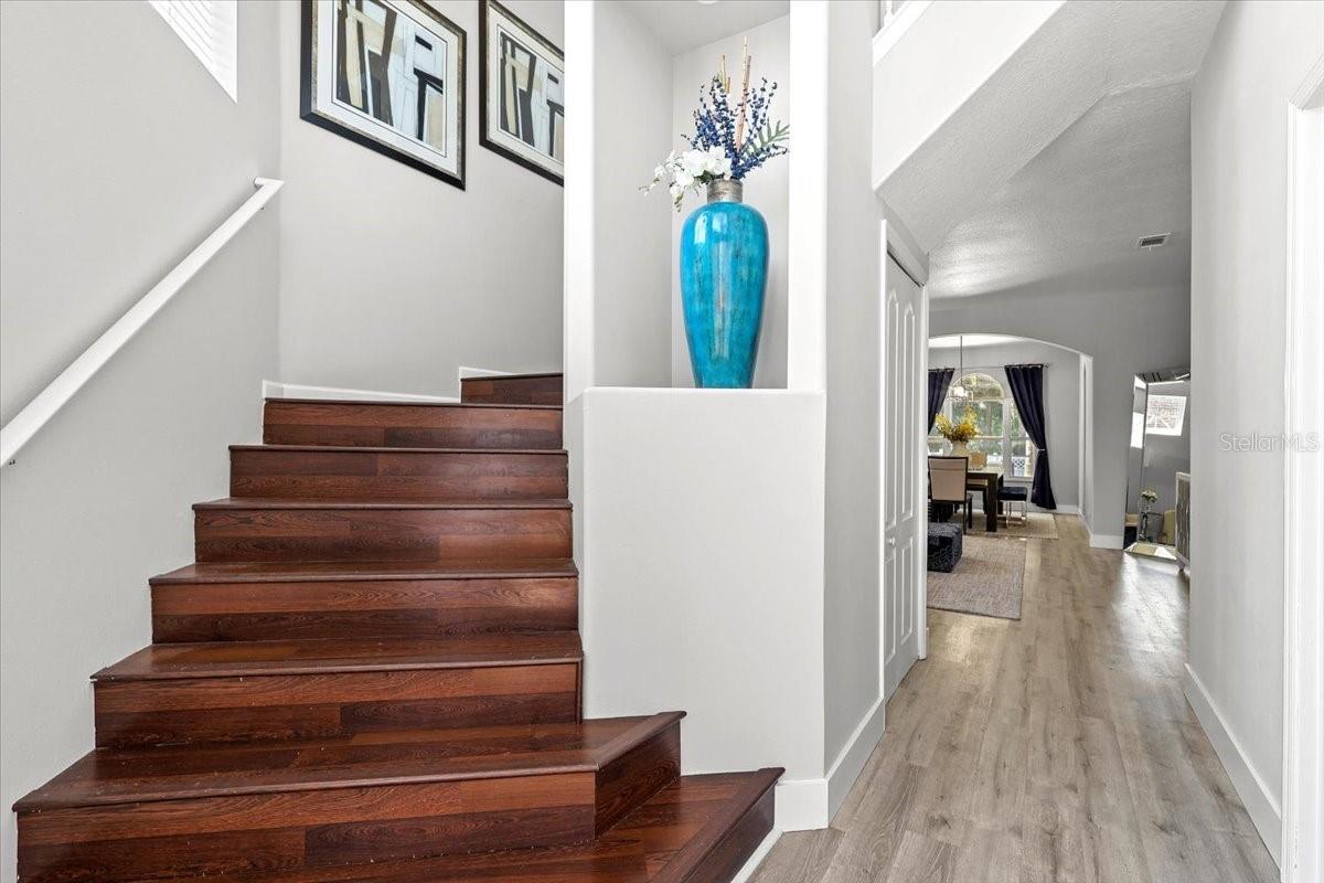 6841 BOUGANVILLEA CRESCENT DR, ORLANDO, FL, 32809