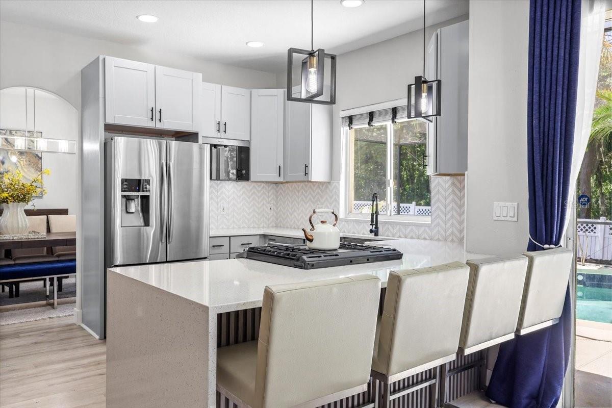 6841 BOUGANVILLEA CRESCENT DR, ORLANDO, FL, 32809