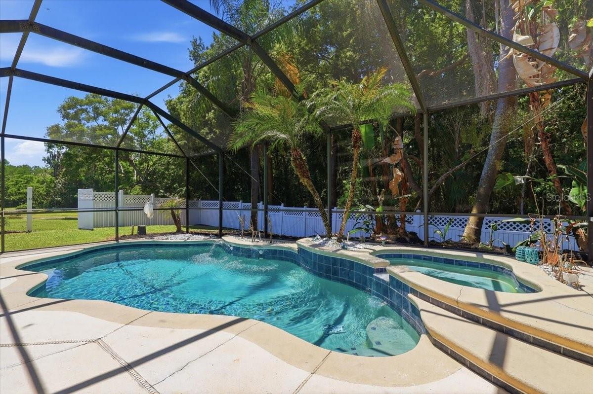 6841 BOUGANVILLEA CRESCENT DR, ORLANDO, FL, 32809