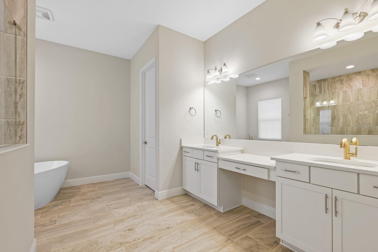 6269 HIDDEN BRANCH DR, APOLLO BEACH, FL, 33572